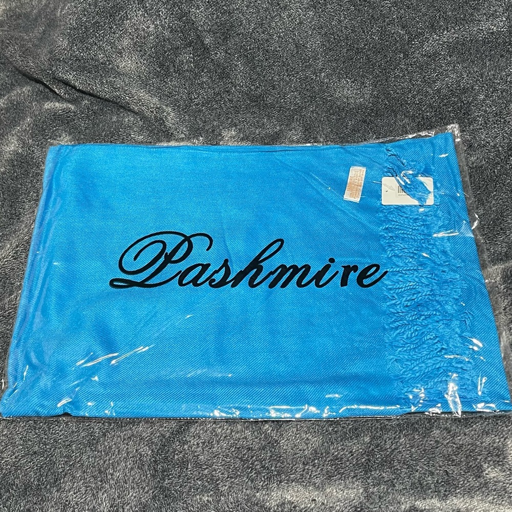 NWT Teal Pashmire Women Scarf/Shall